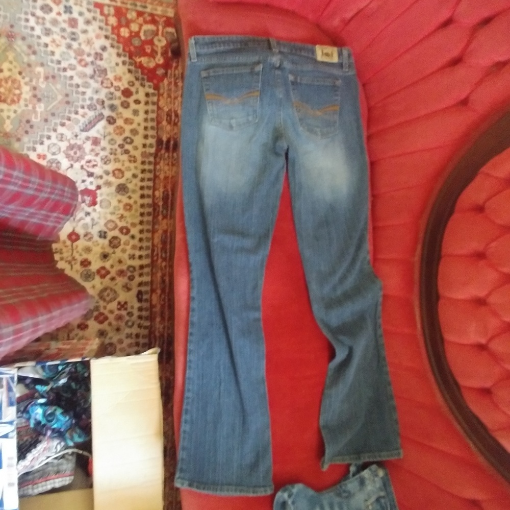 Jeans - Picture 3 of 6